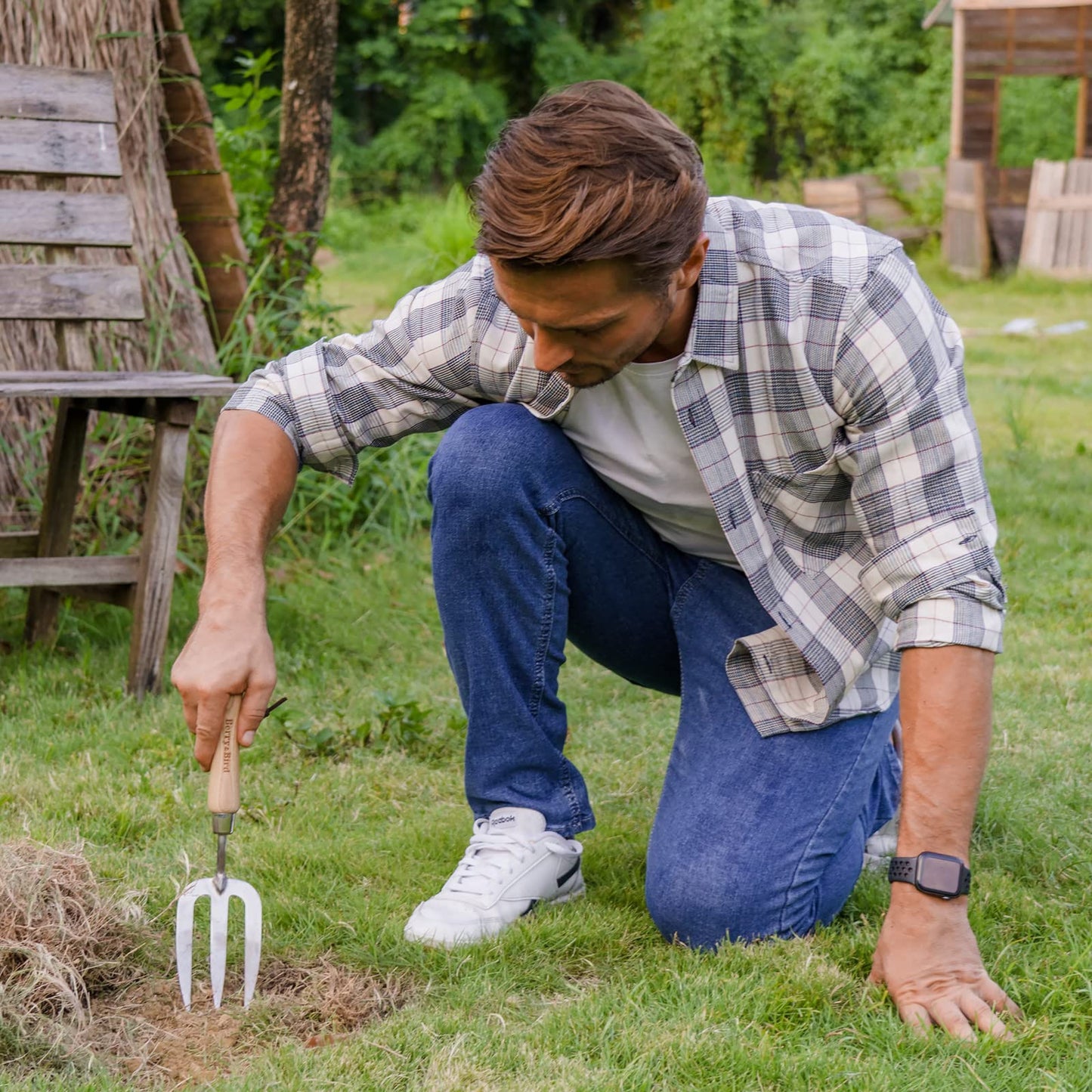 Garden Tools Hand Fork 12.3 inch Stainless Steel Hand Weed Fork with Wood Handle